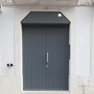 https://feels-like-home-downtown-classic-luxus-apartment.hotels-lisbon-portugal.com
